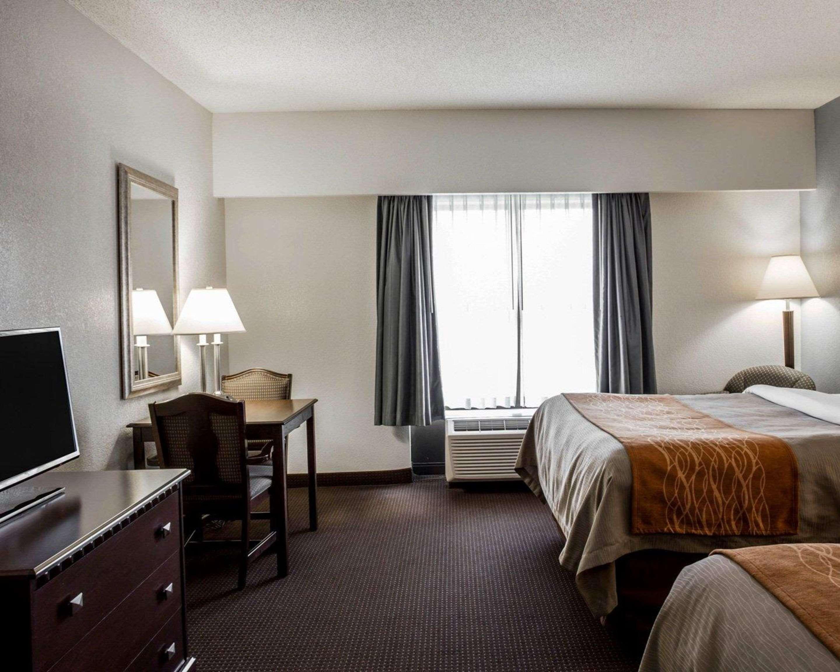 Comfort Inn & Suites Lumberton Central I-95 Екстер'єр фото