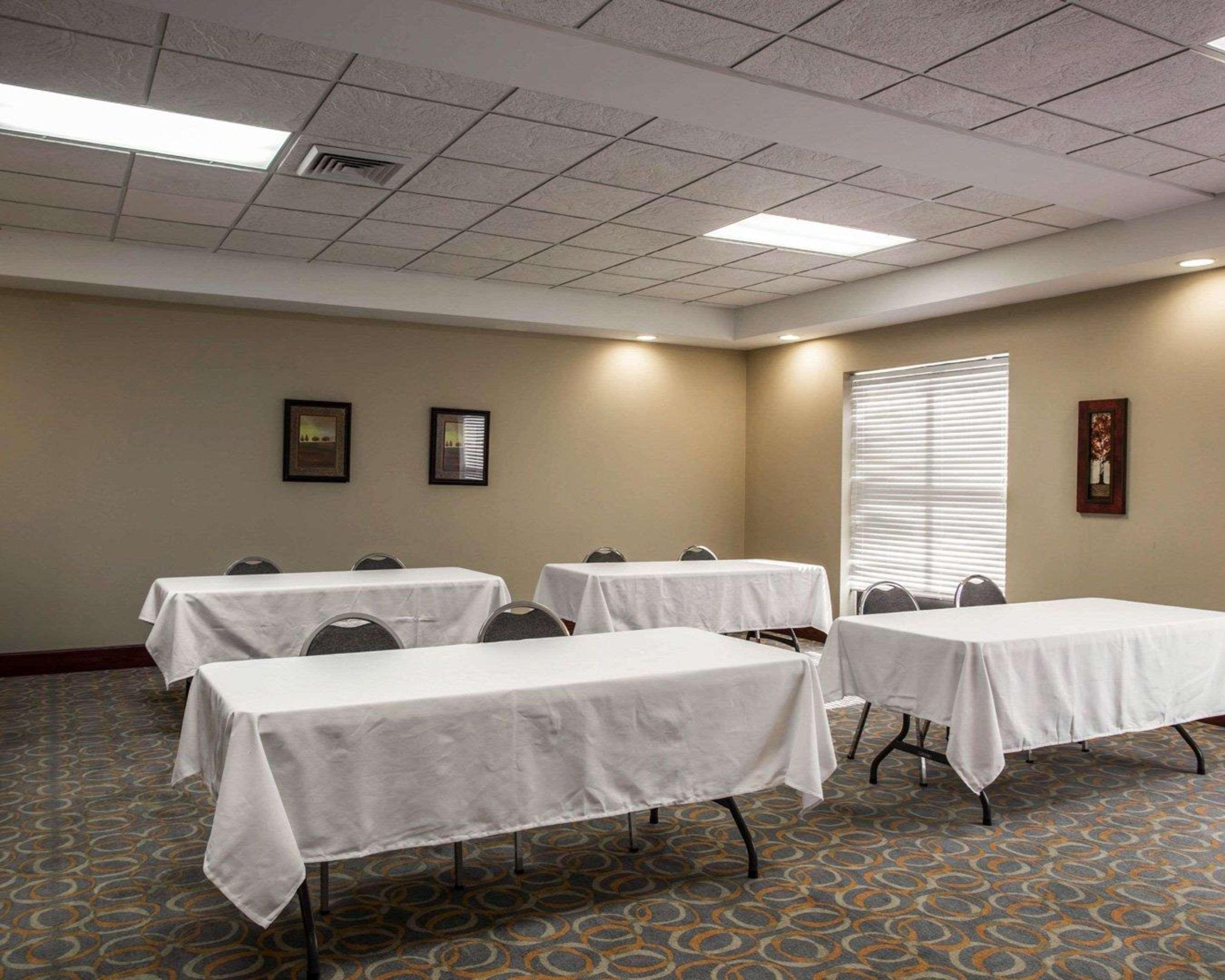 Comfort Inn & Suites Lumberton Central I-95 Екстер'єр фото
