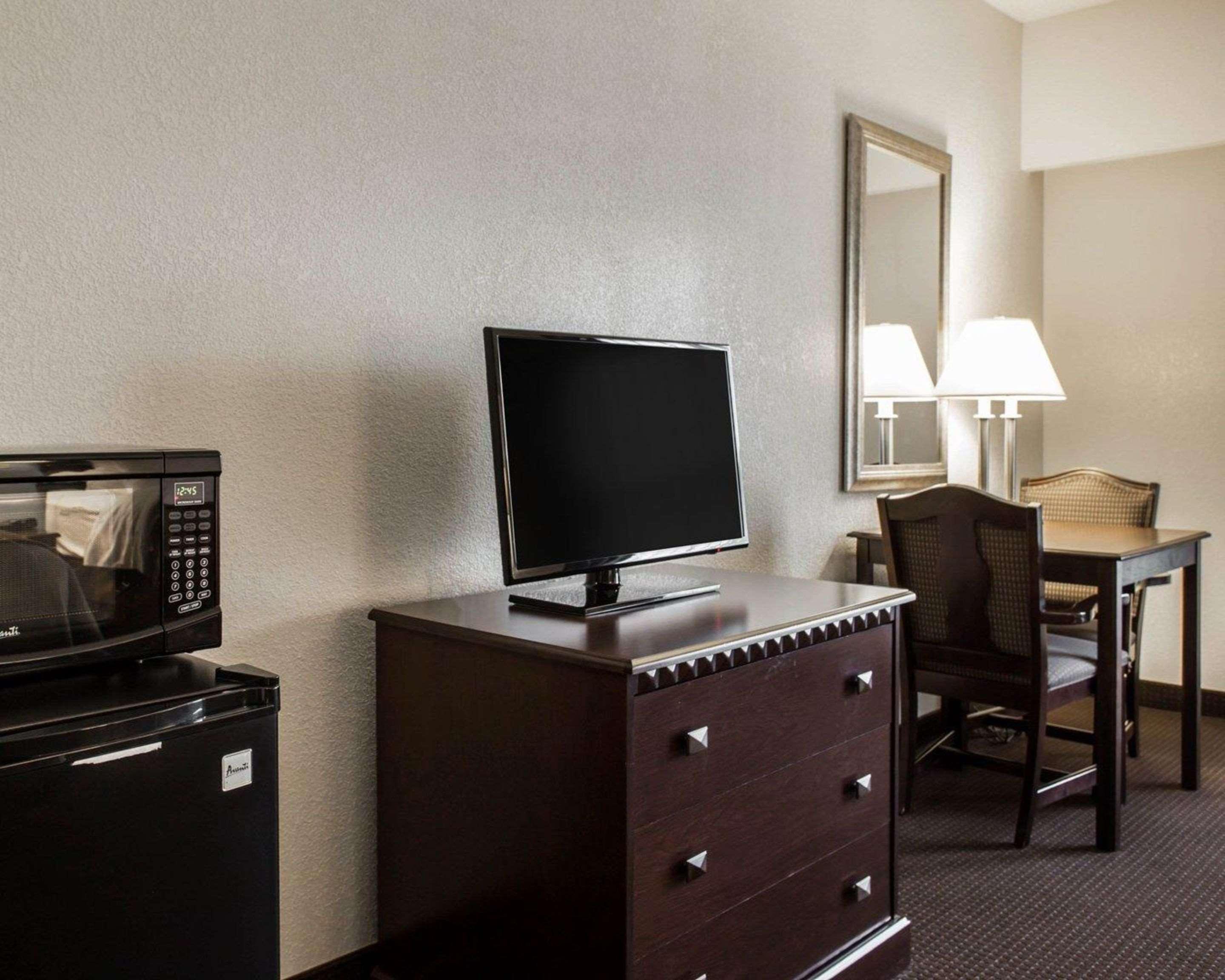 Comfort Inn & Suites Lumberton Central I-95 Екстер'єр фото
