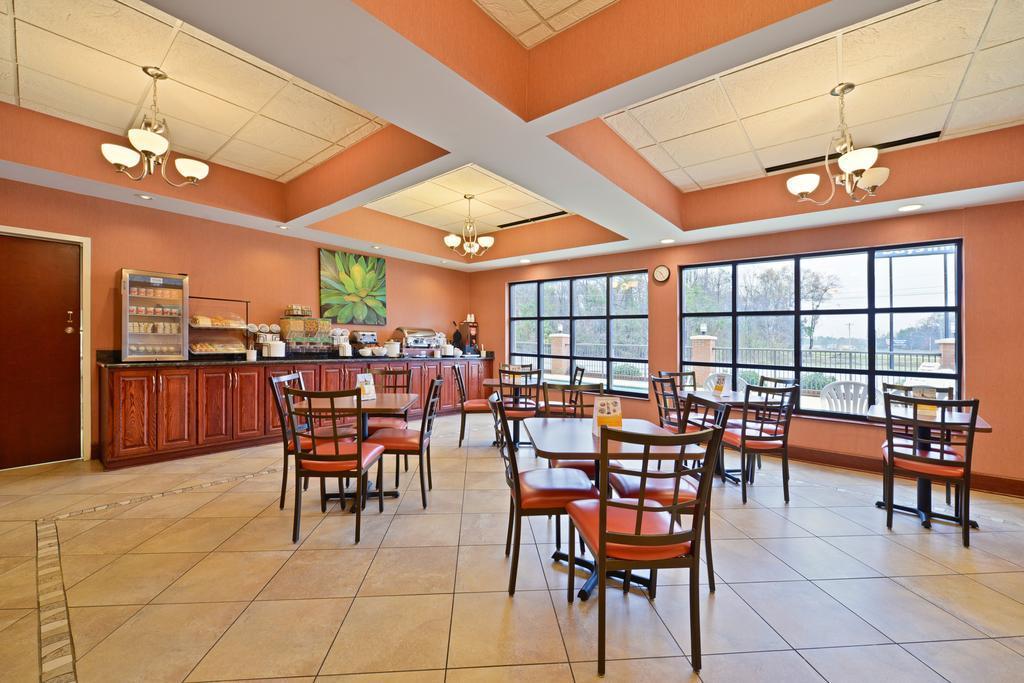 Comfort Inn & Suites Lumberton Central I-95 Екстер'єр фото